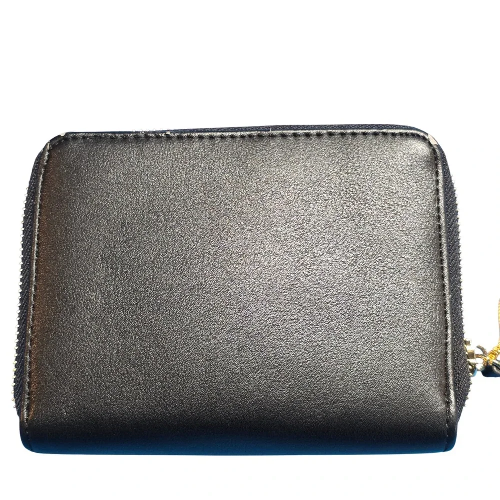 Bebe USA Black Leather‎ Zip Around Wallet Coin Purse Card Holder NWT
